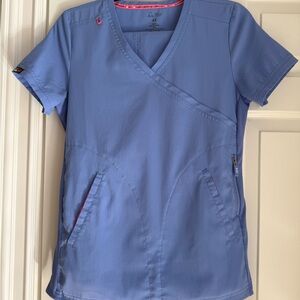 Koi Lite Women’s scrub set in Ceil Blue with pink accents